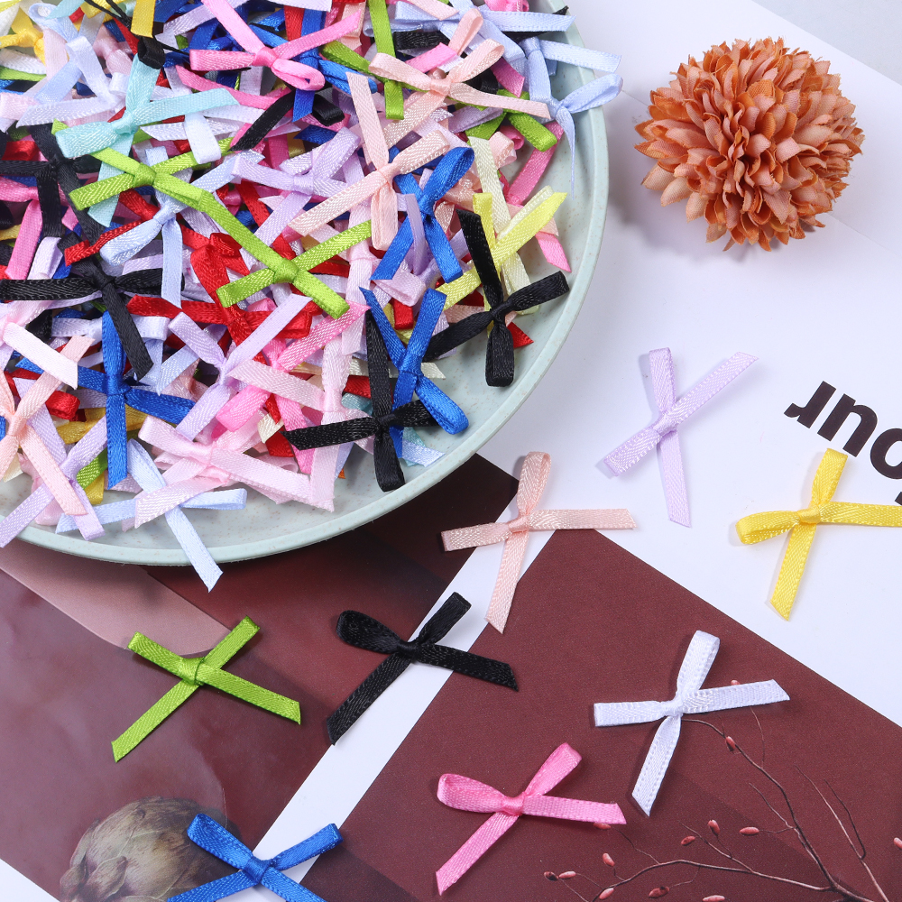 50Pcs 2.5x3cm Ribbons Mini Sat – Christmas Craft Embellishment Bewertung und Preis