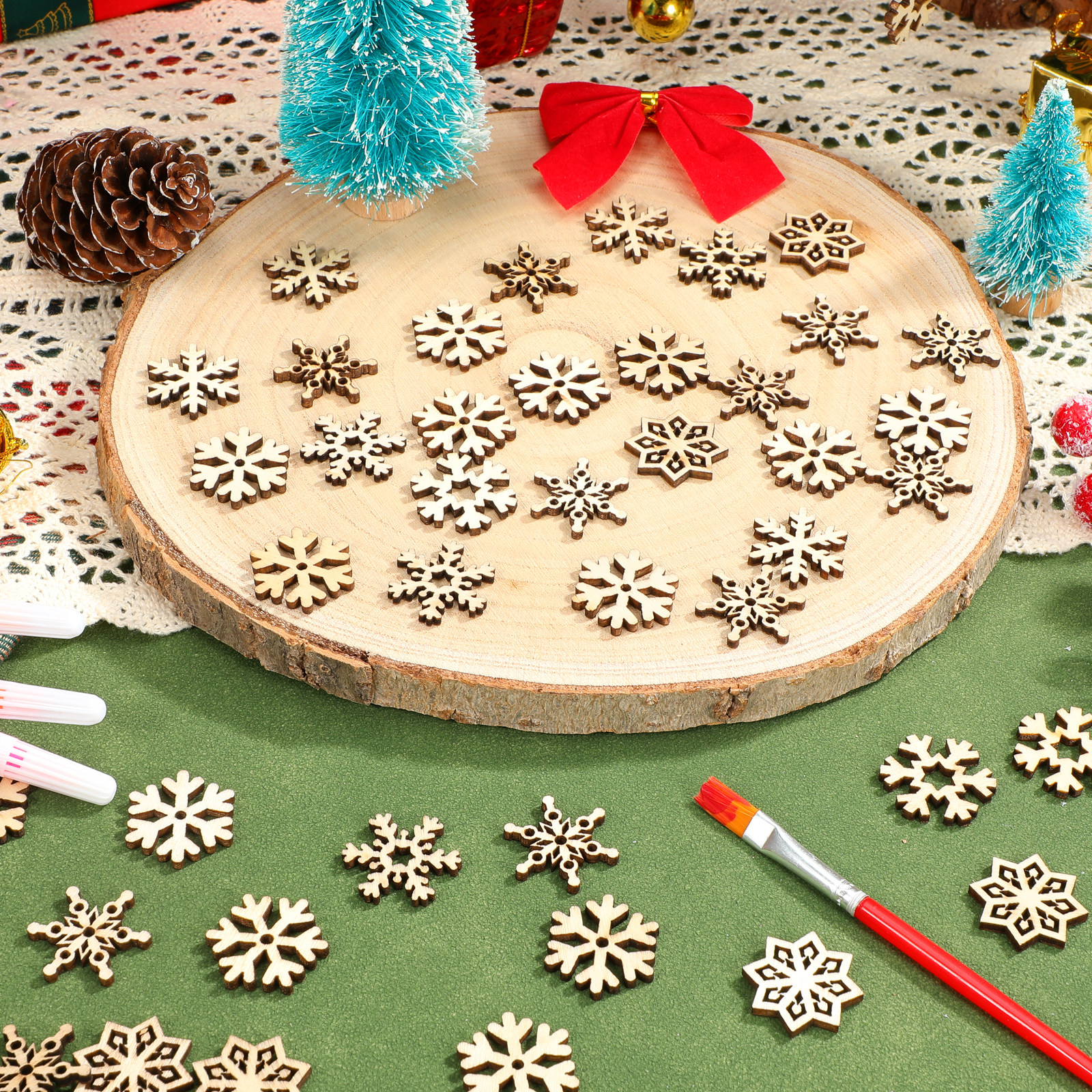 100Pcs Wooden Snowflakes Ornam – Christmas Craft Embellishment Bewertung und Preis