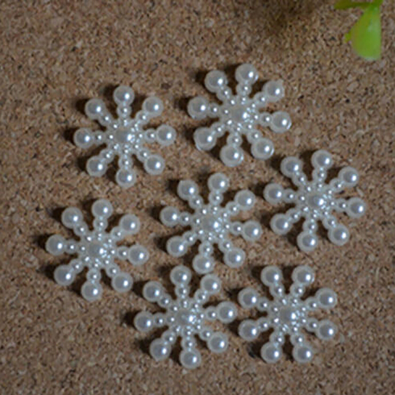 100pcs White Pearl Resin Snowf – Christmas Craft Embellishment Bewertung und Preis