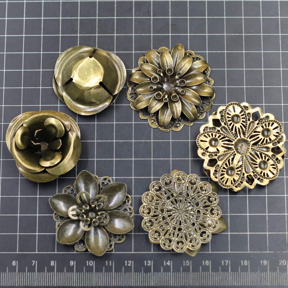 6Pcs Embellishments Combinatio – Craft Embellishment Bewertung und Preis