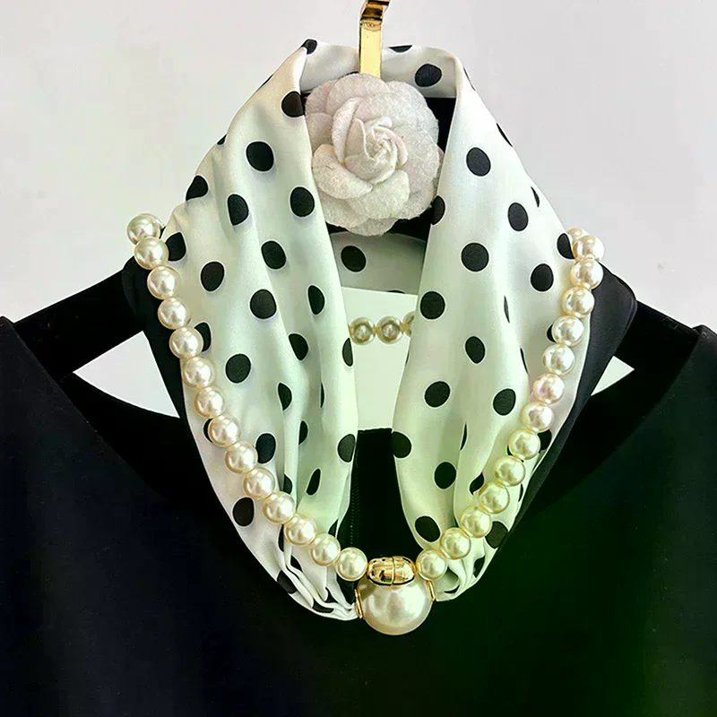 Magnetic Narrow Elegant Satins – Pearl Trim Chain Bewertung und Preis