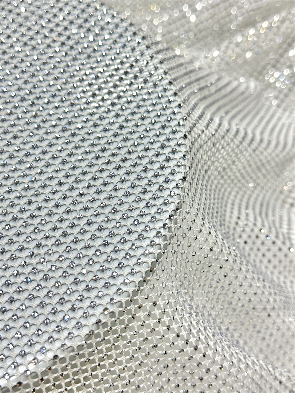 Exquisite Rhinestones Mesh diy – Crystal Mesh Fabric Bewertung und Preis